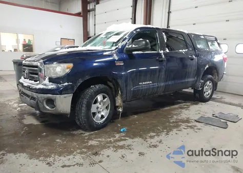 2013 Toyota Tundra Grade 5.7L V8 z USA, uszkodzony, nr VIN 5TFDW5F1XDX311378